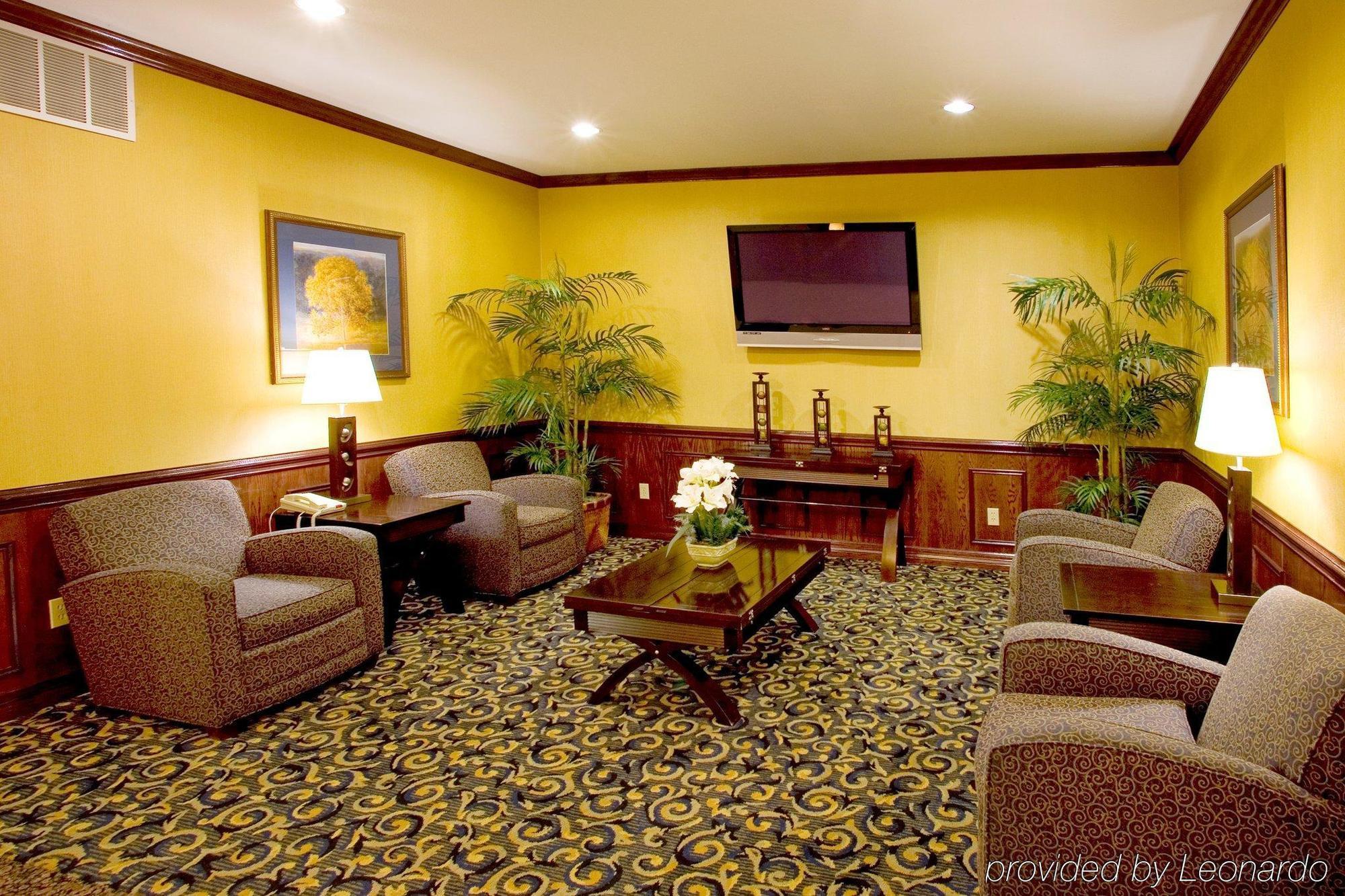 Holiday Inn Express Hotel And Suites Falfurrias Interieur foto